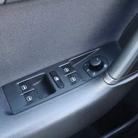 Foto inzerátu Volkswagen Passat 2.0 TDI