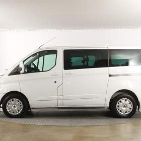 Foto inzerátu Ford Tourneo Custom 2.2 TDCi