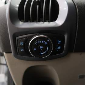 Foto inzerátu Ford Tourneo Custom 2.2 TDCi