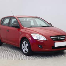 Kia Ceed 1.4 CVVT / 19578880