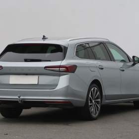 Foto inzerátu Škoda Superb 2.0 TSI