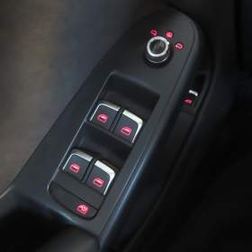 Foto inzerátu Audi A4 2.0 TDI