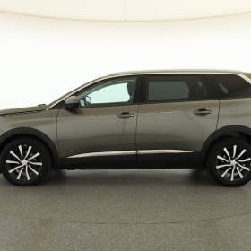 Foto inzerátu Peugeot 5008 PureTech 130