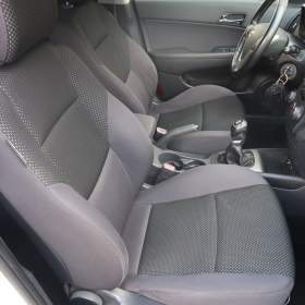 Foto inzerátu Hyundai i30 1.6 CVVT