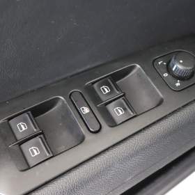 Foto inzerátu Škoda Superb 1.6 TDI