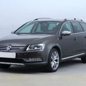 Foto inzerátu Volkswagen Passat 2.0 TDI