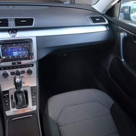 Foto inzerátu Volkswagen Passat 2.0 TDI
