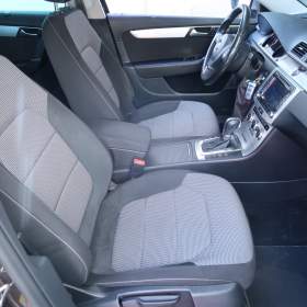 Foto inzerátu Volkswagen Passat 2.0 TDI