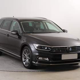 Volkswagen Passat 2.0 TDI / 19579431