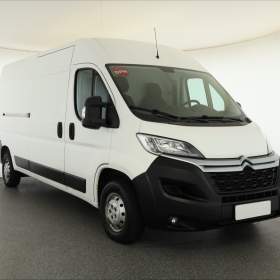 Foto inzerátu Citroën Jumper 2.2 BlueHDi