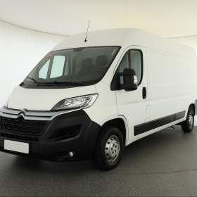 Foto inzerátu Citroën Jumper 2.2 BlueHDi