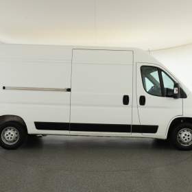 Foto inzerátu Citroën Jumper 2.2 BlueHDi