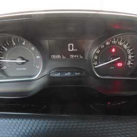 Foto inzerátu Peugeot 2008 1.2 PureTech