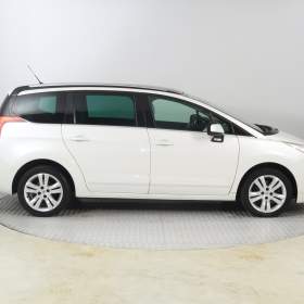 Foto inzerátu Peugeot 5008 2.0 HDI