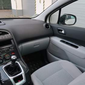 Foto inzerátu Peugeot 5008 2.0 HDI