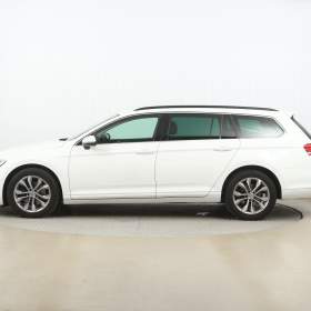 Foto inzerátu Volkswagen Passat 2.0 TDI