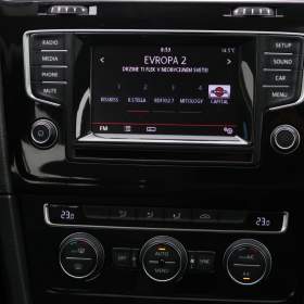 Foto inzerátu Volkswagen Golf 1.6 TDI