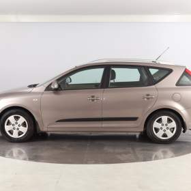 Foto inzerátu Kia Ceed 1.4 CVVT