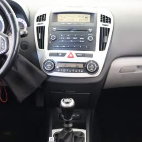 Foto inzerátu Kia Ceed 1.4 CVVT