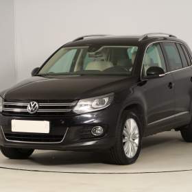 Foto inzerátu Volkswagen Tiguan 2.0 TSI