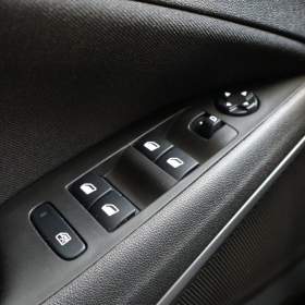 Foto inzerátu Opel Crossland 1.2 Turbo