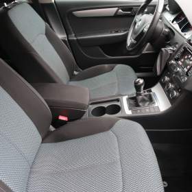 Foto inzerátu Volkswagen Passat 1.6 TDI