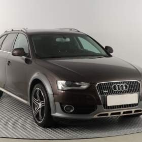 Audi A4 Allroad 2.0 TDI / 19580023