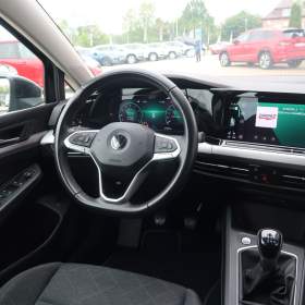 Foto inzerátu Volkswagen Golf 1.0 TSI