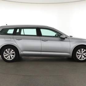 Foto inzerátu Volkswagen Passat 2.0 TDI