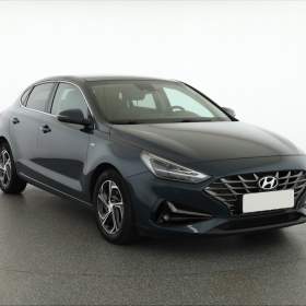 Hyundai i30 Fastback 1.5 T- GDI MHEV / 19580083