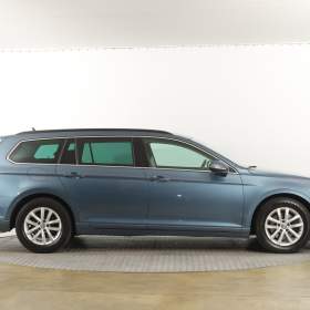 Foto inzerátu Volkswagen Passat 1.4 TSI