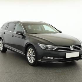 Volkswagen Passat 2.0 TDI / 19580107