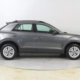 Foto inzerátu Volkswagen T-Roc 1.0 TSI
