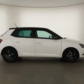 Foto inzerátu Škoda Fabia 1.0 TSI