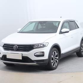 Foto inzerátu Volkswagen T-Roc 2.0 TDI