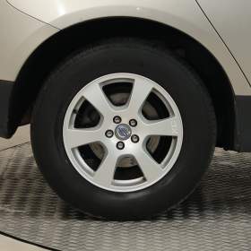 Foto inzerátu Volvo XC60 2.4 D