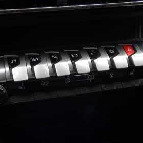 Foto inzerátu Peugeot 5008 1.6 BlueHDi