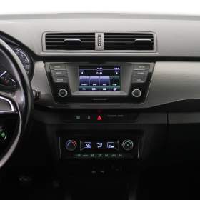 Foto inzerátu Škoda Fabia 1.0 TSI