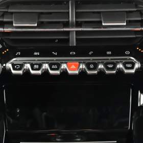 Foto inzerátu Peugeot 2008 1.2 PureTech