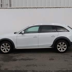 Audi A4 Allroad 2.0 TDI / 19581288