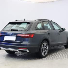 Foto inzerátu Audi A4 Allroad 45 TDI