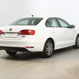 Foto inzerátu Volkswagen Jetta 1.6 TDI