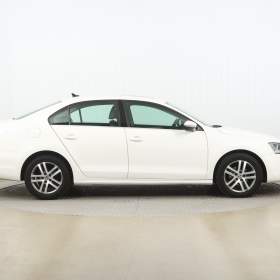 Foto inzerátu Volkswagen Jetta 1.6 TDI