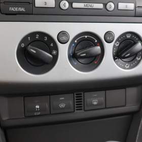 Foto inzerátu Ford Focus 1.6 i