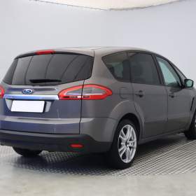 Foto inzerátu Ford S-MAX 2.0 TDCi