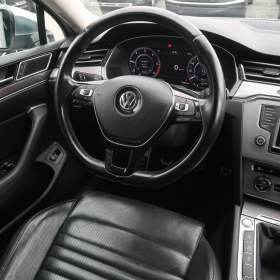 Foto inzerátu Volkswagen Passat 2.0 TDI