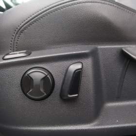 Foto inzerátu Volkswagen Passat 2.0 TDI