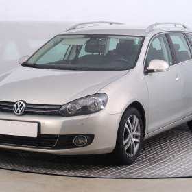 Foto inzerátu Volkswagen Golf 1.6 TDI