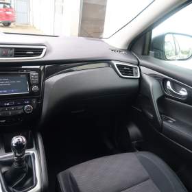 Foto inzerátu Nissan Qashqai 1.2 DIG-T