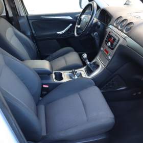 Foto inzerátu Ford Galaxy 2.0 TDCi